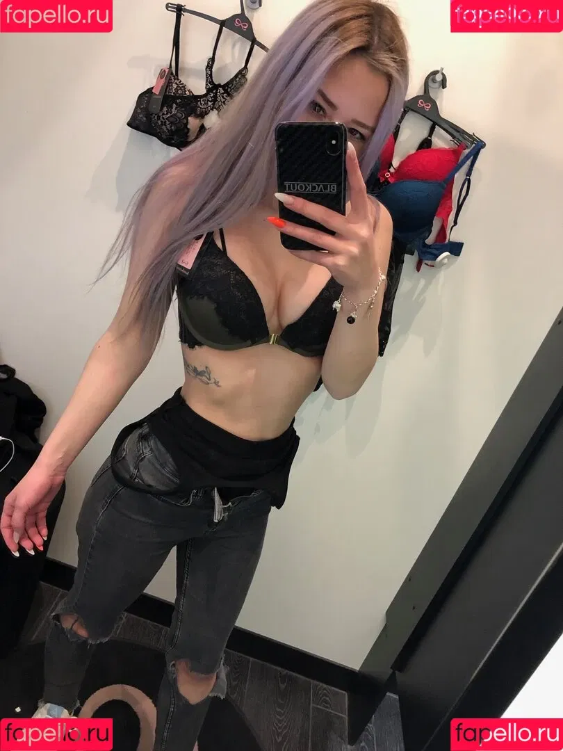 Vielzuklein_ Onlyfans Photo Gallery 