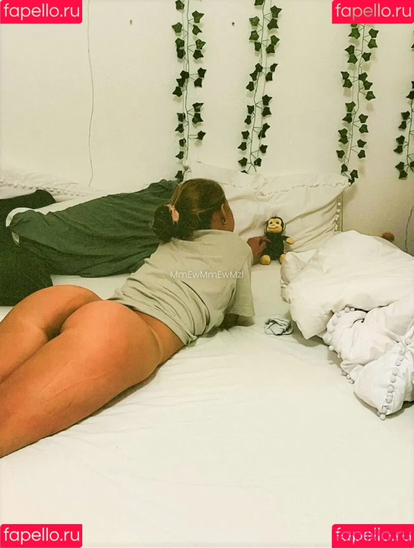 Vielzuklein_ Onlyfans Photo Gallery 