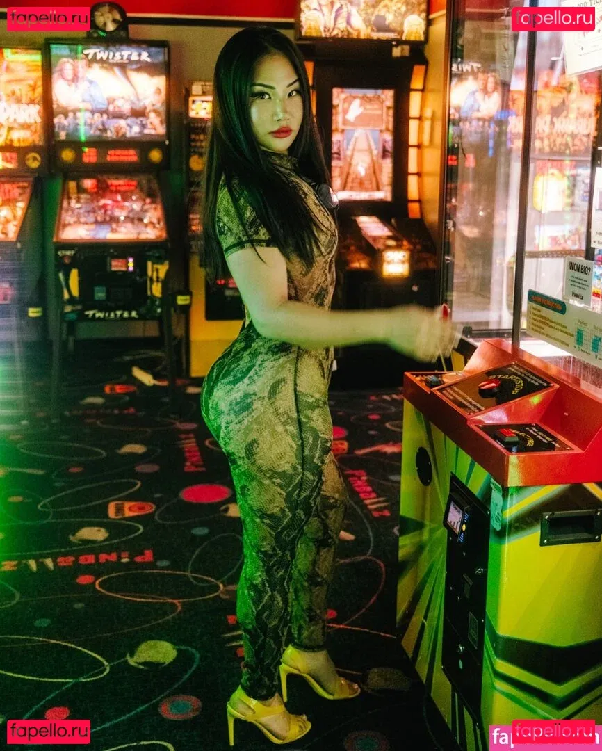 Megan Kim Onlyfans Photo Gallery 