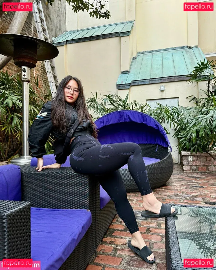 Megan Kim Onlyfans Photo Gallery 