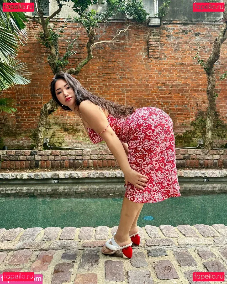 Megan Kim Onlyfans Photo Gallery 