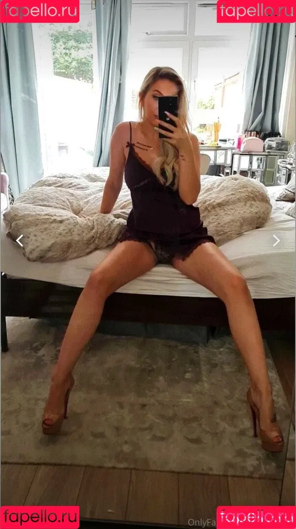 Tara Tabitha Onlyfans Photo Gallery 