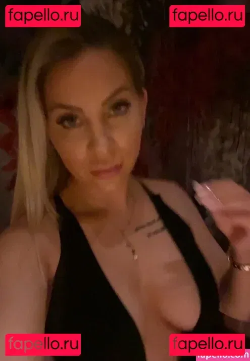 Tara Tabitha Onlyfans Photo Gallery 