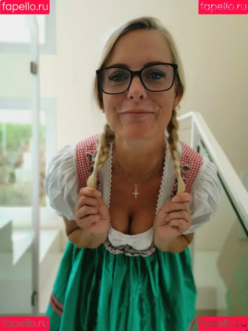 Dirty Tina Onlyfans Photo Gallery 