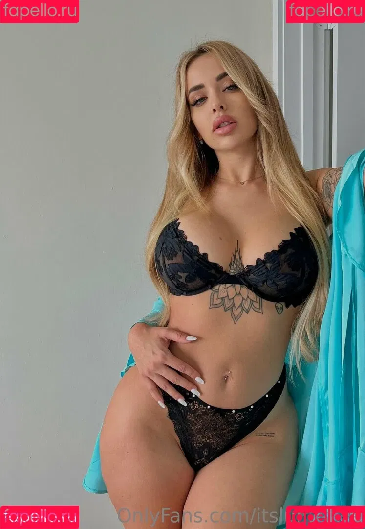 Luna Skye Onlyfans Photo Gallery 