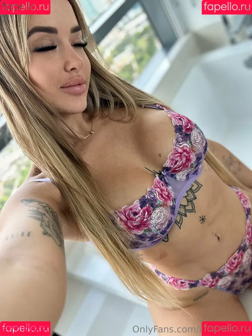 Luna Skye Onlyfans Photo Gallery 