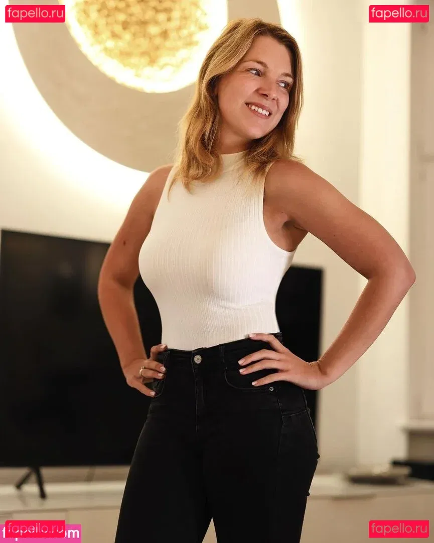 Iris Mareike Steen Onlyfans Photo Gallery 