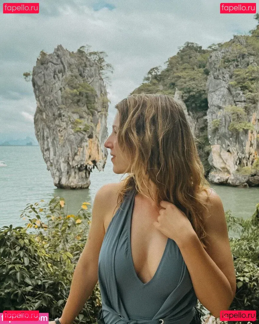 Iris Mareike Steen Onlyfans Photo Gallery 