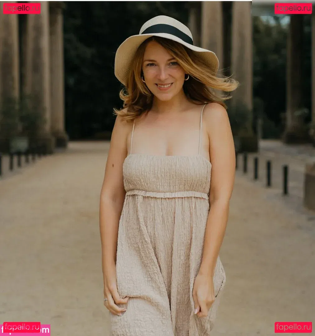 Iris Mareike Steen Onlyfans Photo Gallery 