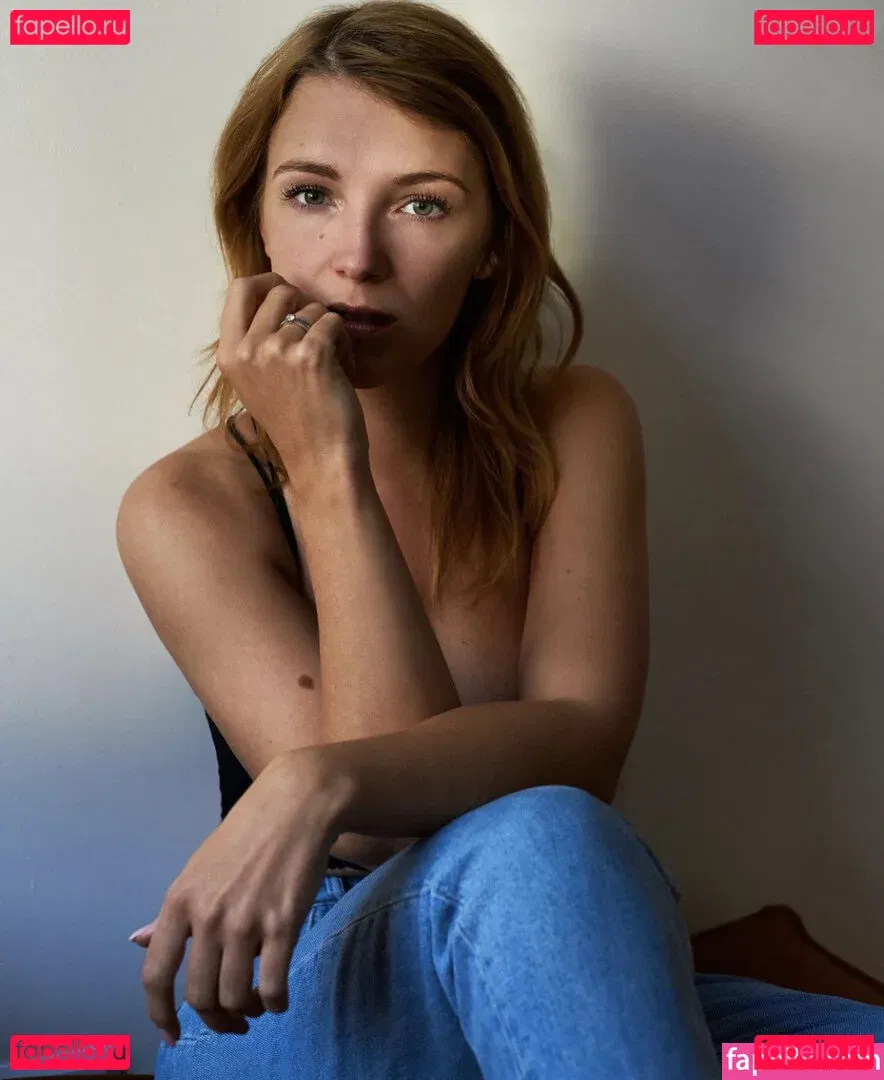 Iris Mareike Steen Onlyfans Photo Gallery 