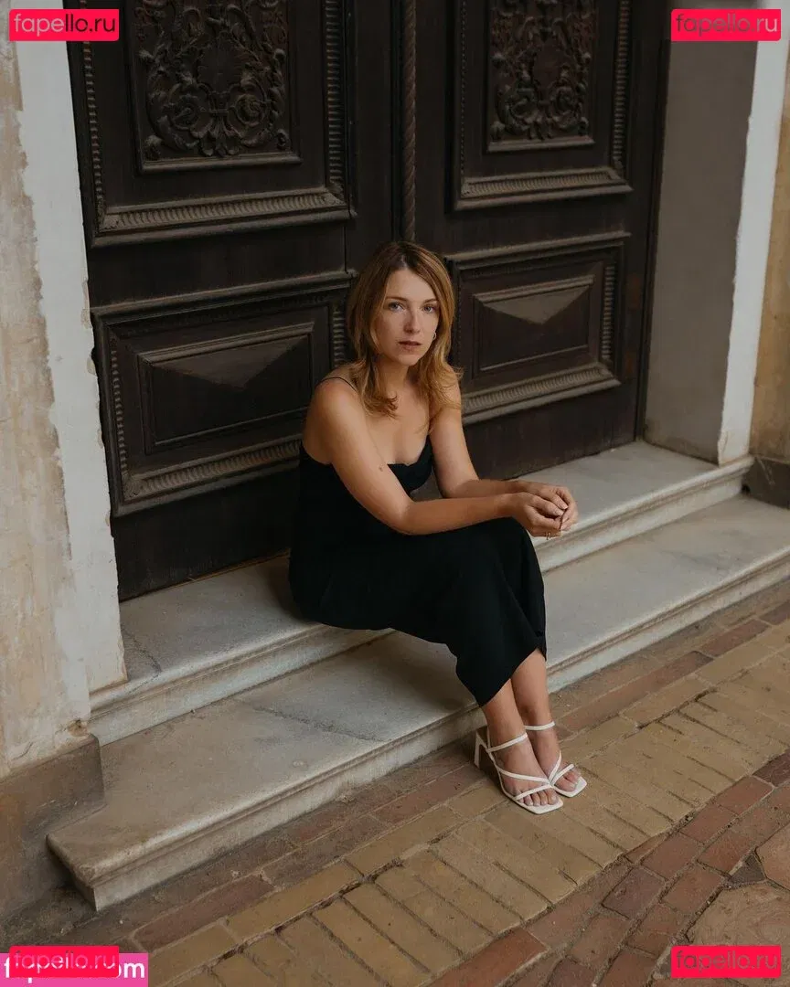 Iris Mareike Steen Onlyfans Photo Gallery 