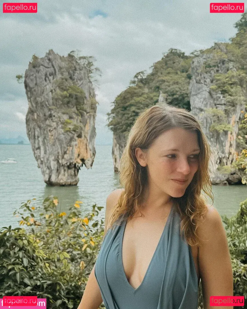 Iris Mareike Steen Onlyfans Photo Gallery 