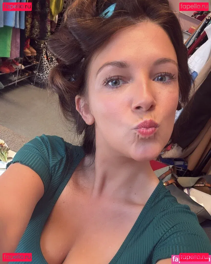 Iris Mareike Steen Onlyfans Photo Gallery 