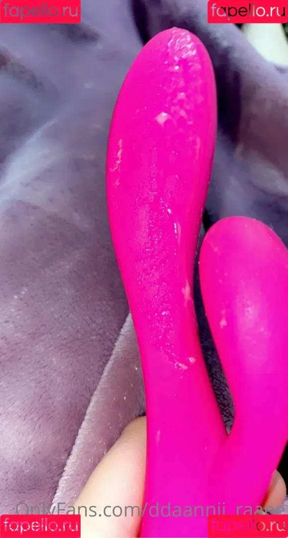 ddaannii_raaee Onlyfans Photo Gallery 