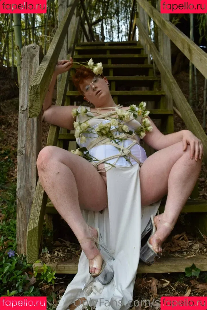 sluttubus Onlyfans Photo Gallery 