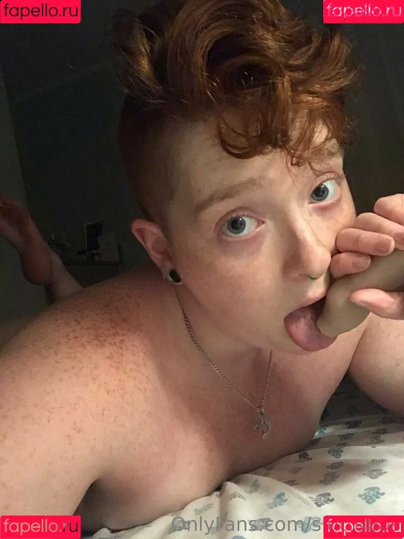 sluttubus Onlyfans Photo Gallery 