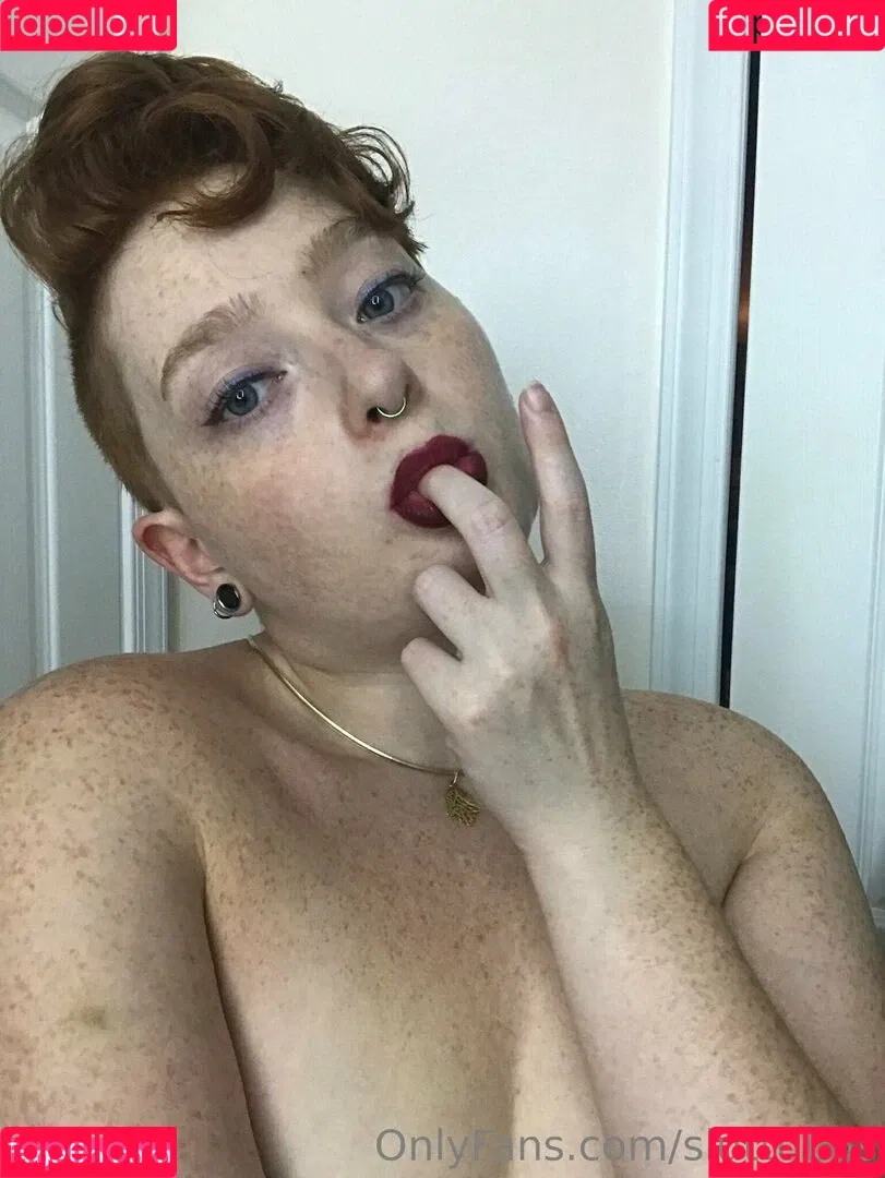sluttubus Onlyfans Photo Gallery 