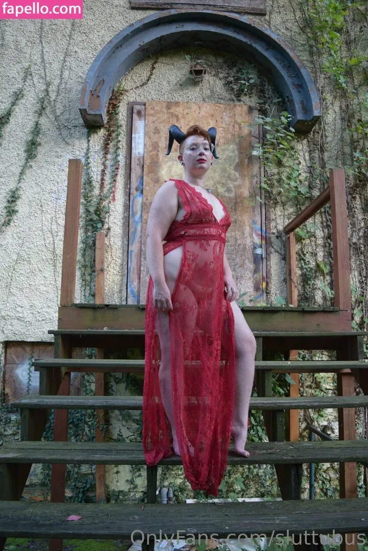 sluttubus Onlyfans Photo Gallery 