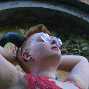 sluttubus Onlyfans Photo Gallery 