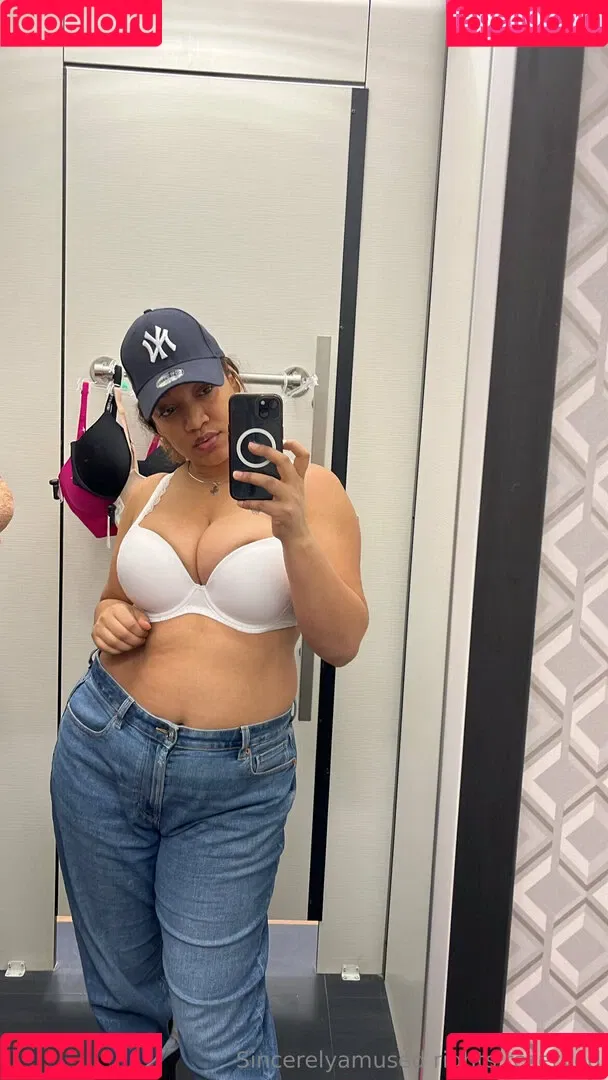 sincerelyamused Onlyfans Photo Gallery 