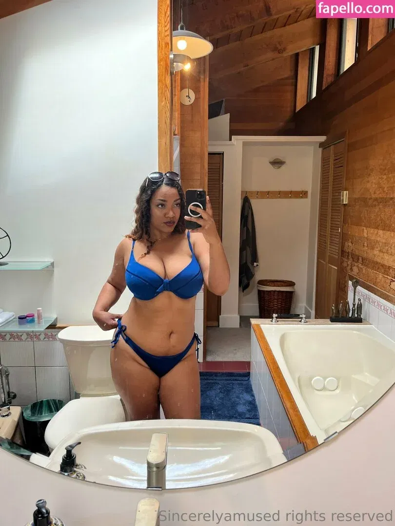 sincerelyamused Onlyfans Photo Gallery 