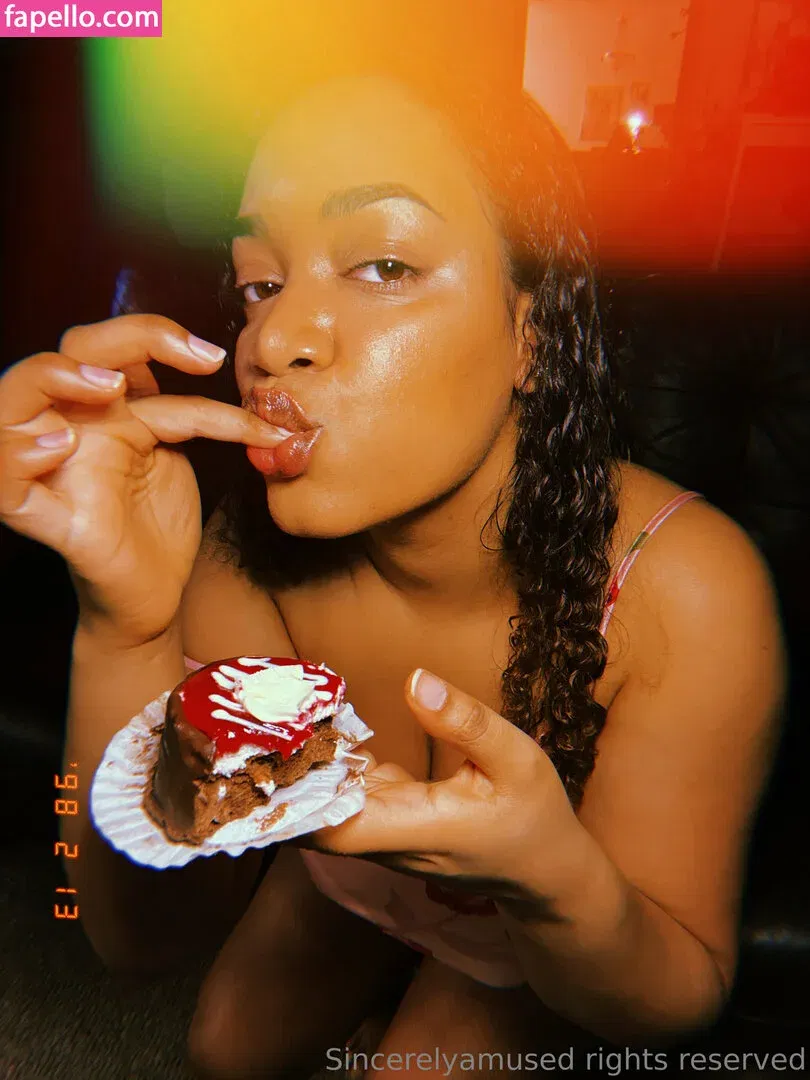 sincerelyamused Onlyfans Photo Gallery 