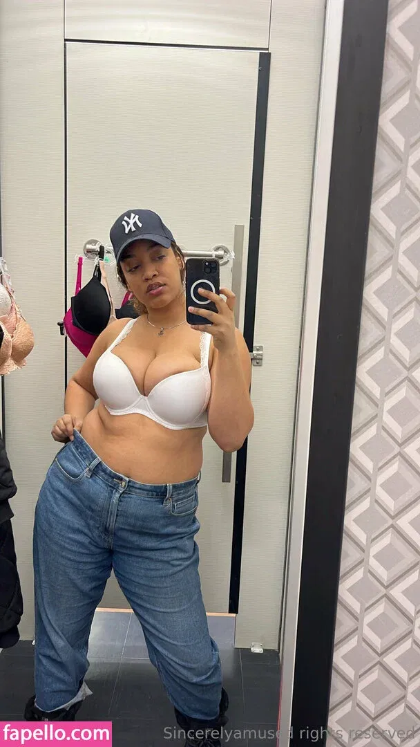 sincerelyamused Onlyfans Photo Gallery 