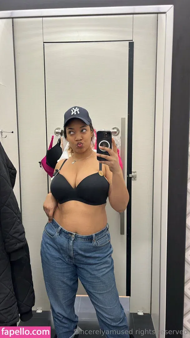 sincerelyamused Onlyfans Photo Gallery 