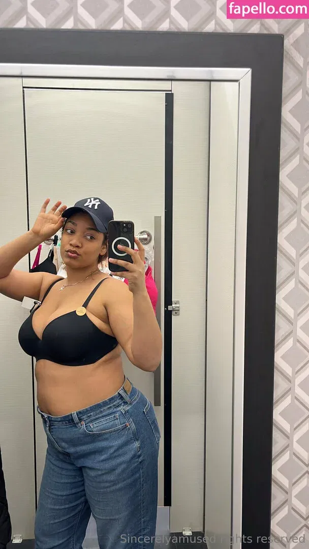 sincerelyamused Onlyfans Photo Gallery 