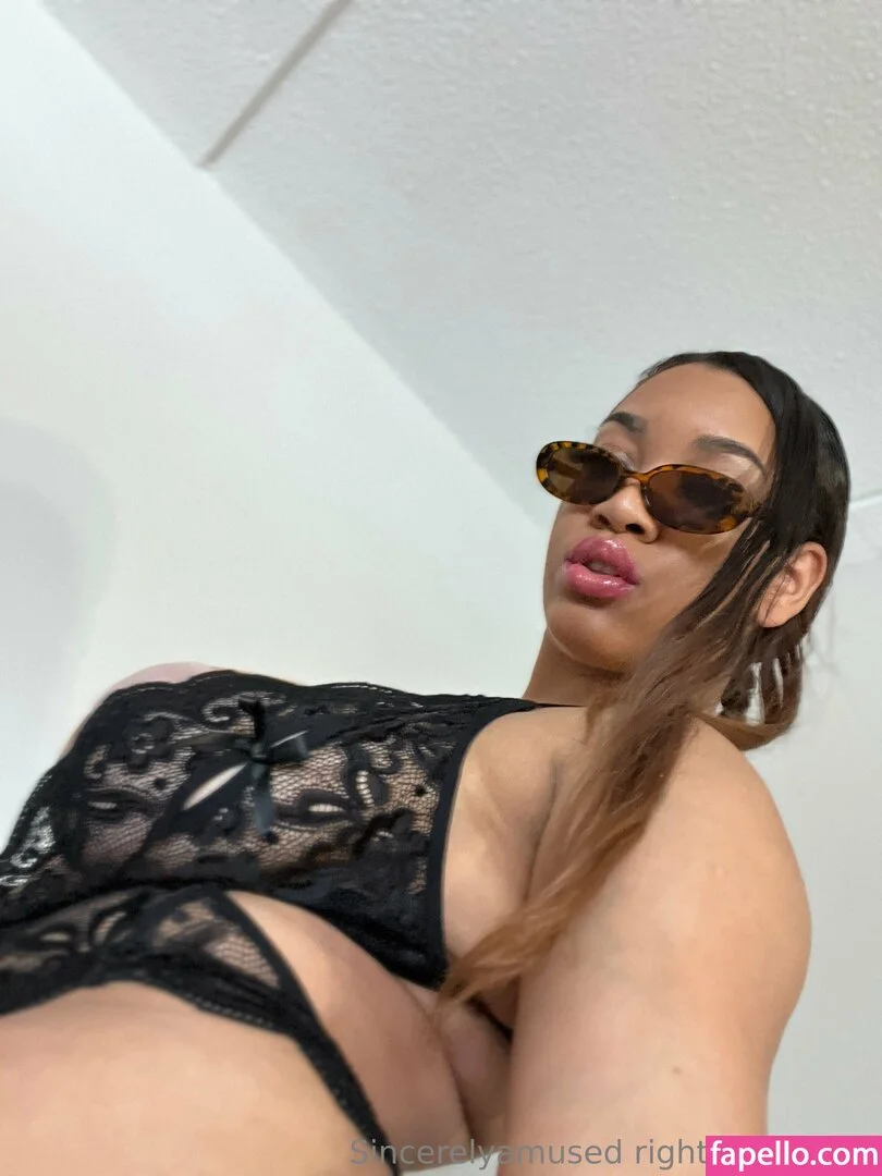 sincerelyamused Onlyfans Photo Gallery 