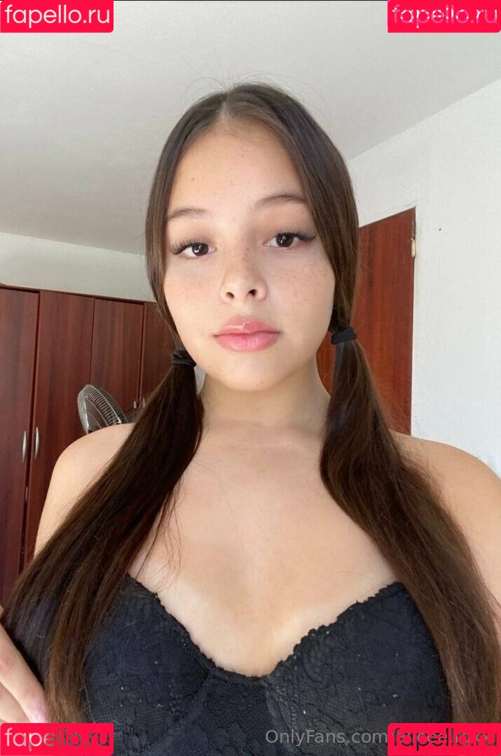 alicee.foxx Onlyfans Photo Gallery 