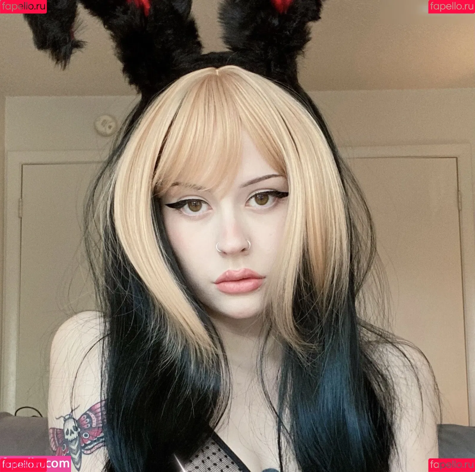 Lola Goth Onlyfans Photo Gallery 