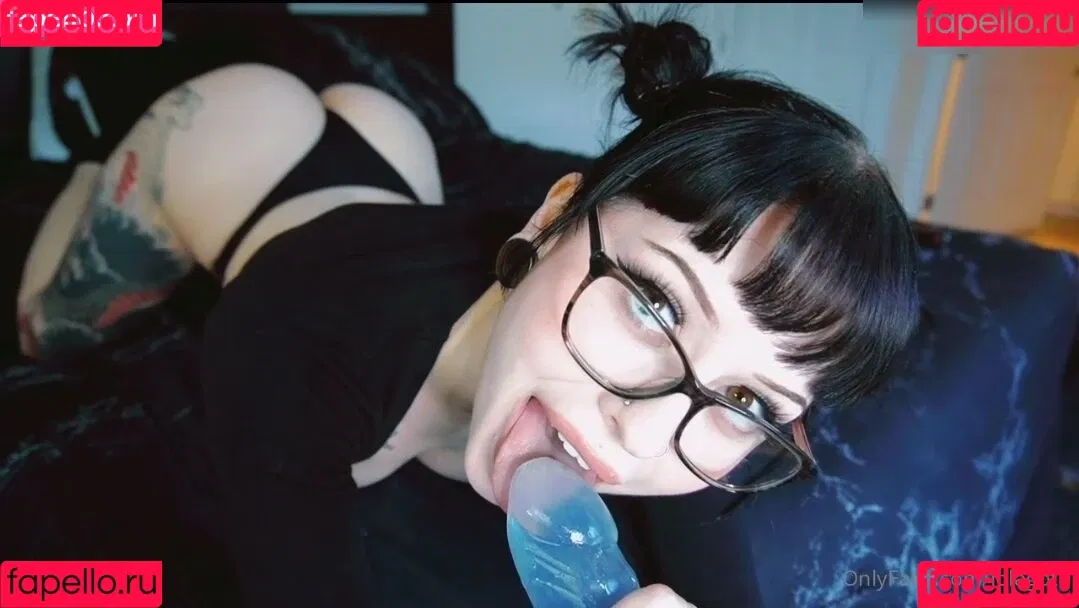 Lola Goth Onlyfans Photo Gallery 