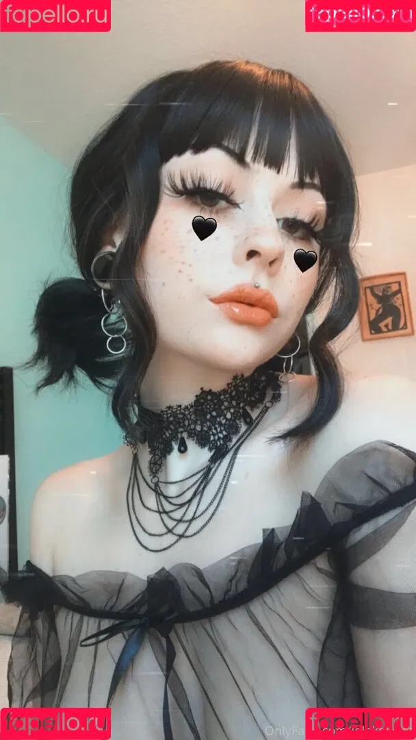 Lola Goth Onlyfans Photo Gallery 