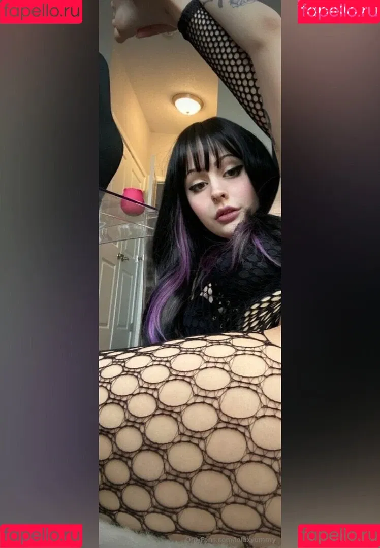 Lola Goth Onlyfans Photo Gallery 