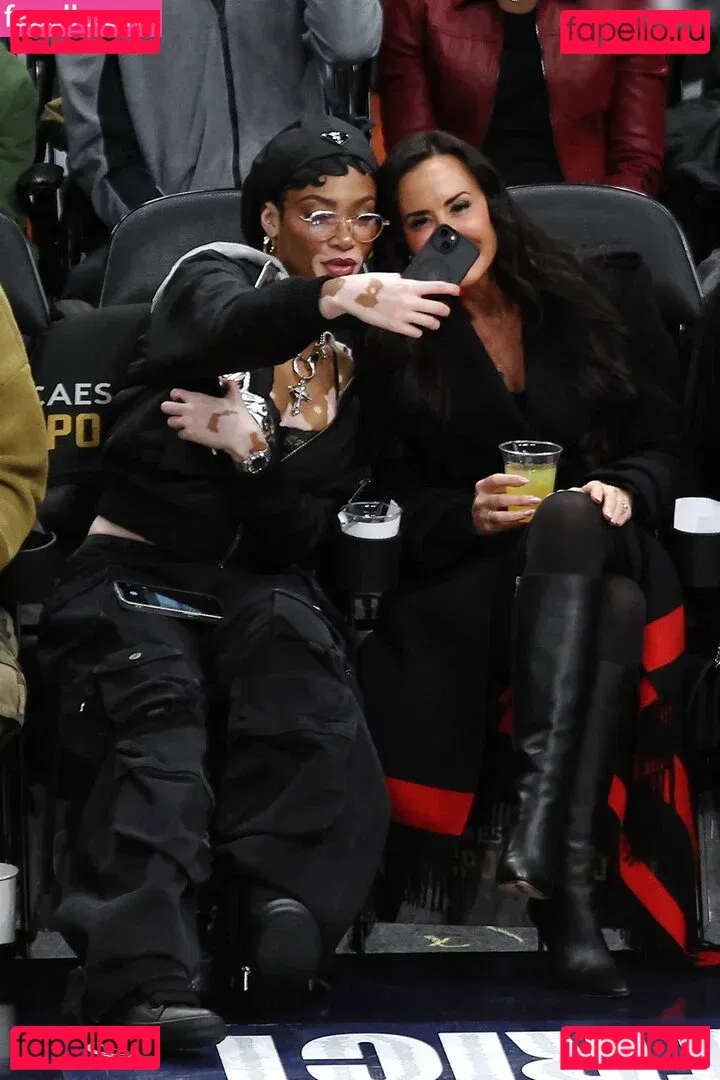 Winnie Harlow Onlyfans Photo Gallery 