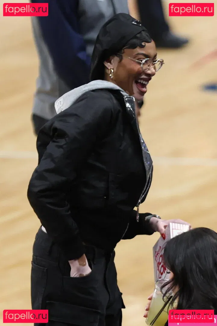 Winnie Harlow Onlyfans Photo Gallery 