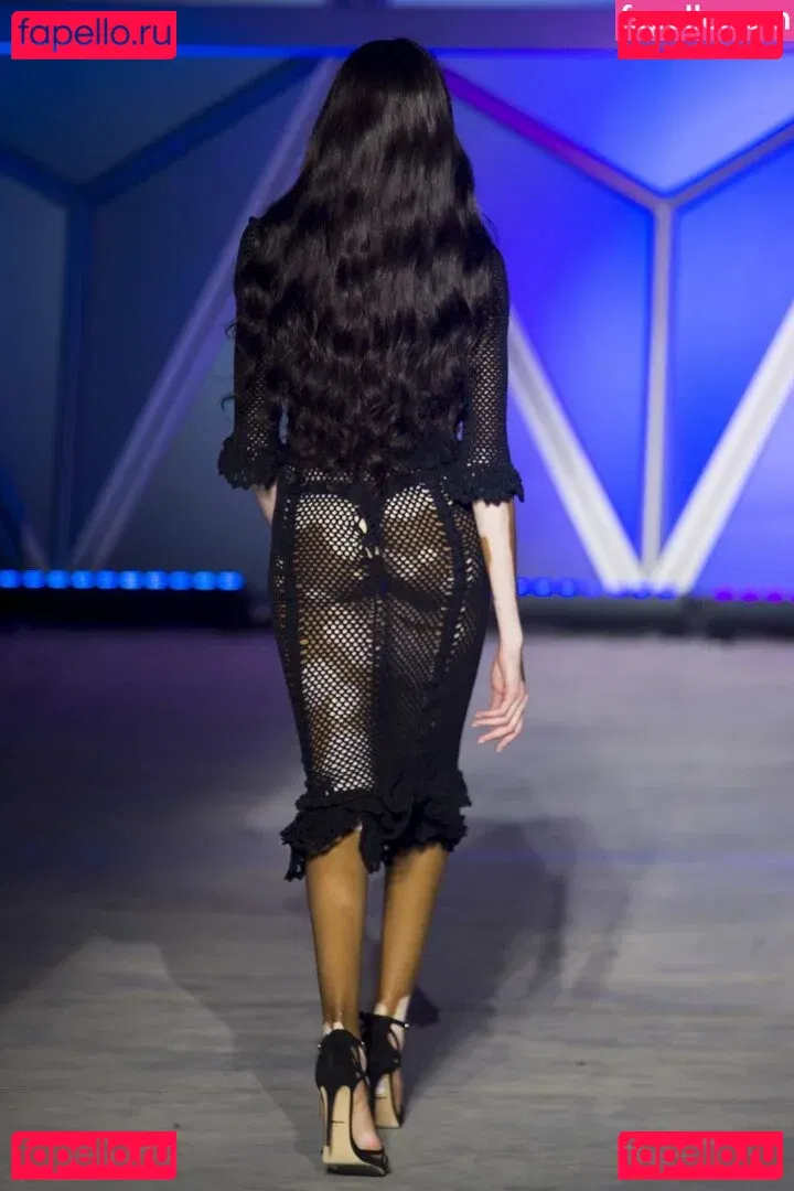 Winnie Harlow Onlyfans Photo Gallery 