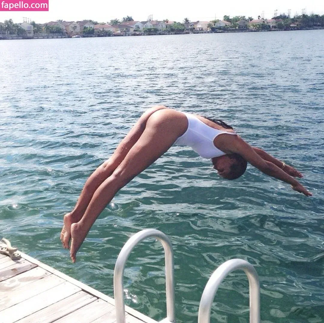 LeilaniofBarbados Onlyfans Photo Gallery 