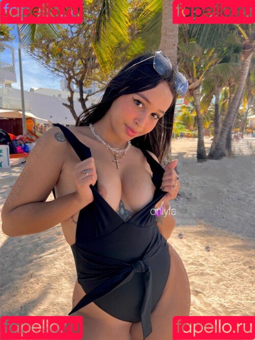 Latinateen Onlyfans Photo Gallery 