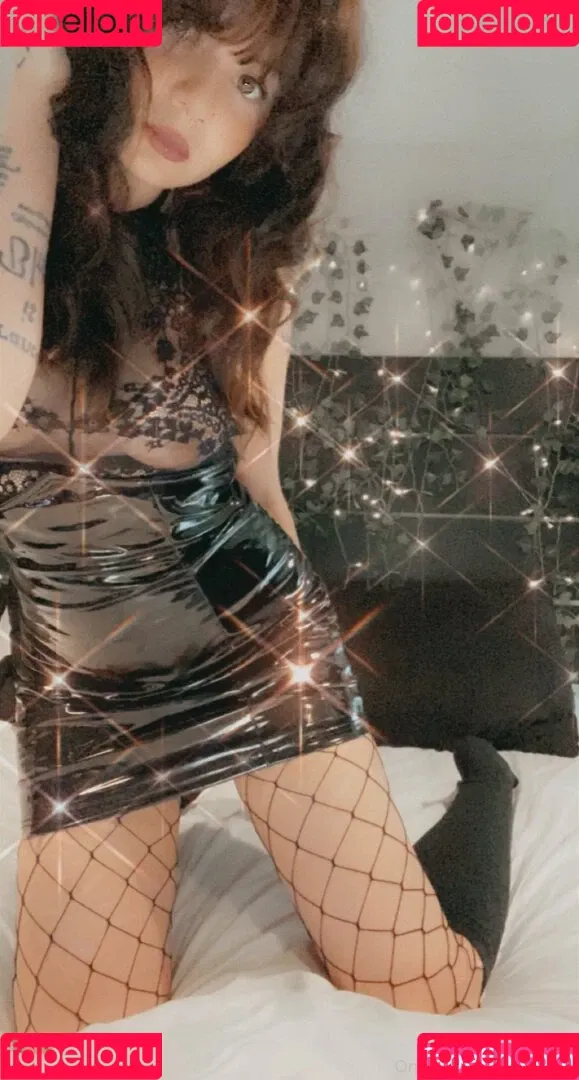 annasilk Onlyfans Photo Gallery 