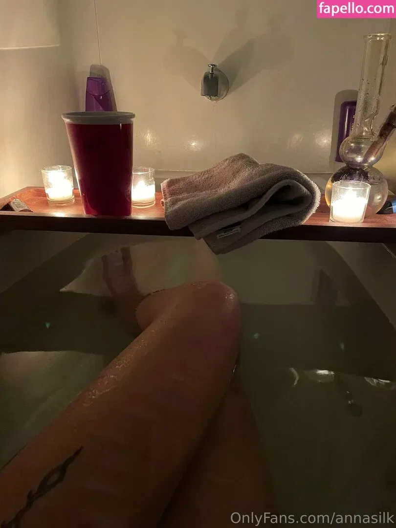 annasilk Onlyfans Photo Gallery 