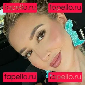 xohollypaige Onlyfans Photo Gallery 