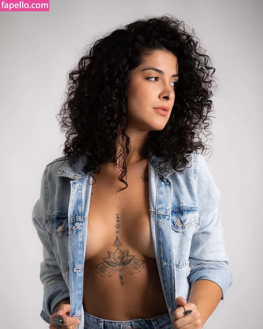 Giovana Fagundes Onlyfans Photo Gallery 