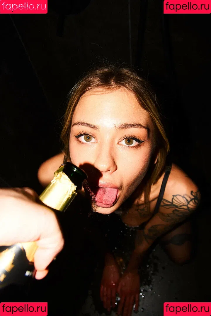 Polina Rahmanova Onlyfans Photo Gallery 
