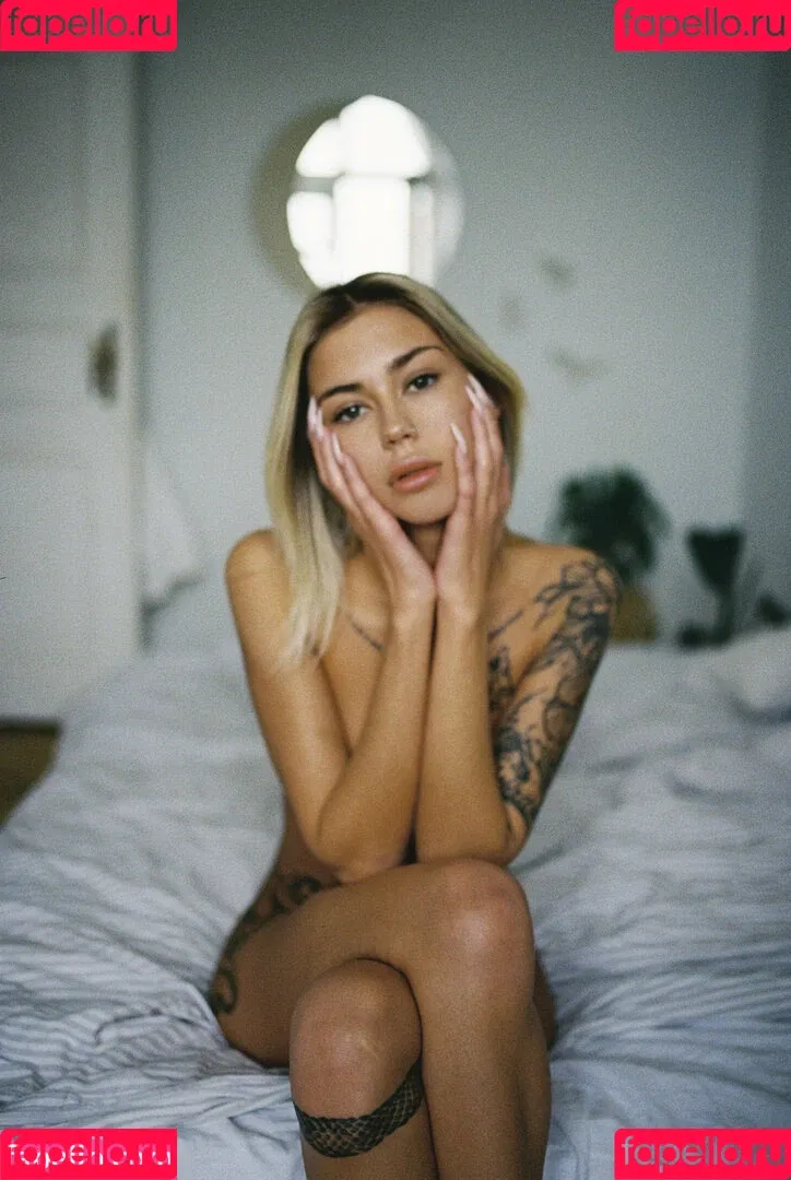 Polina Rahmanova Onlyfans Photo Gallery 