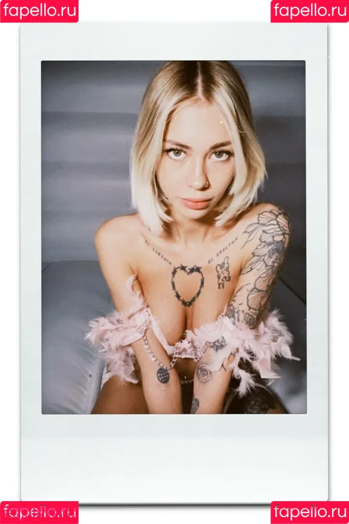 Polina Rahmanova Onlyfans Photo Gallery 