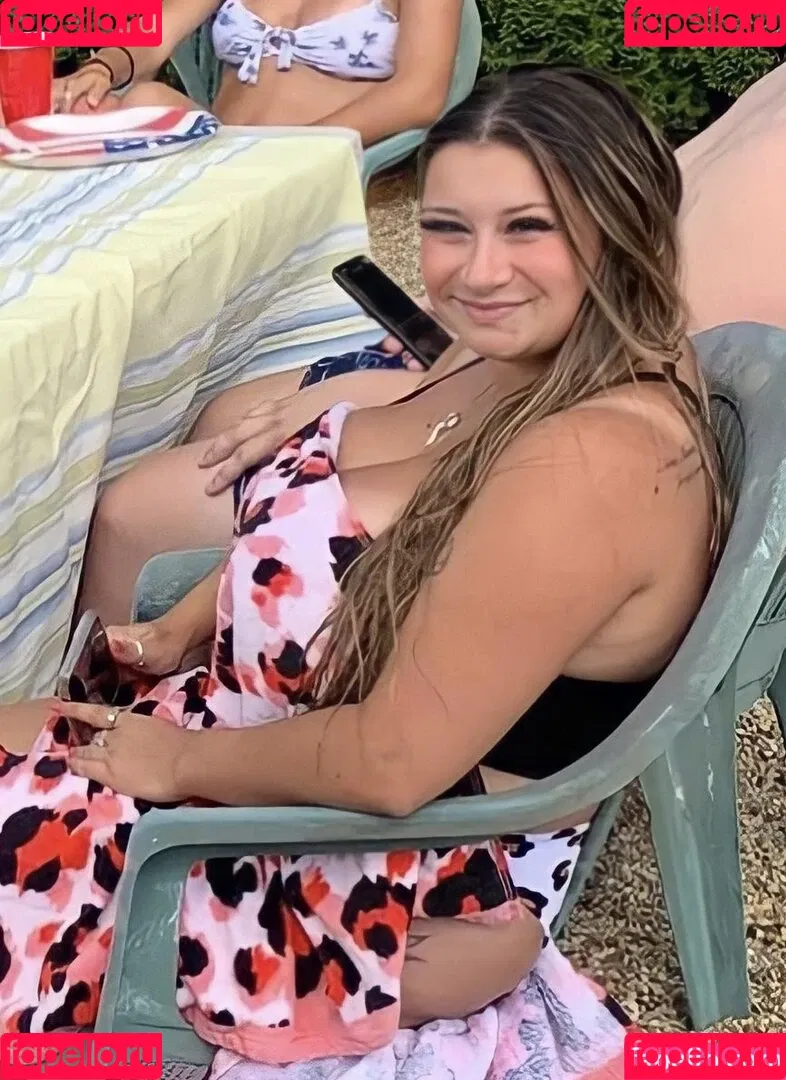 Lauren Risotti Onlyfans Photo Gallery 
