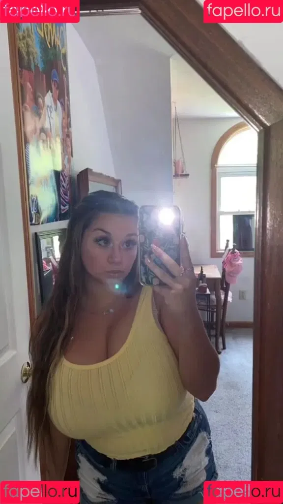 Lauren Risotti Onlyfans Photo Gallery 