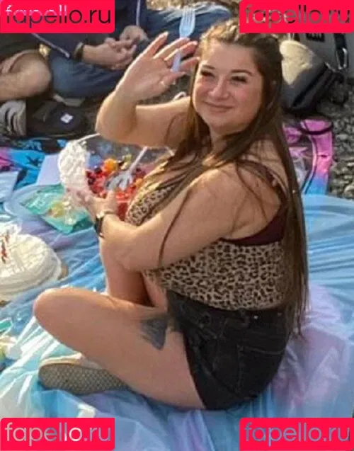 Lauren Risotti Onlyfans Photo Gallery 